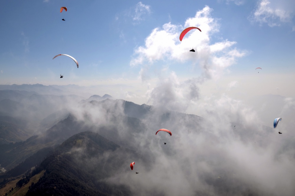 Jibhi Tirthan Valley and Bir Billing Paragliding Adventure